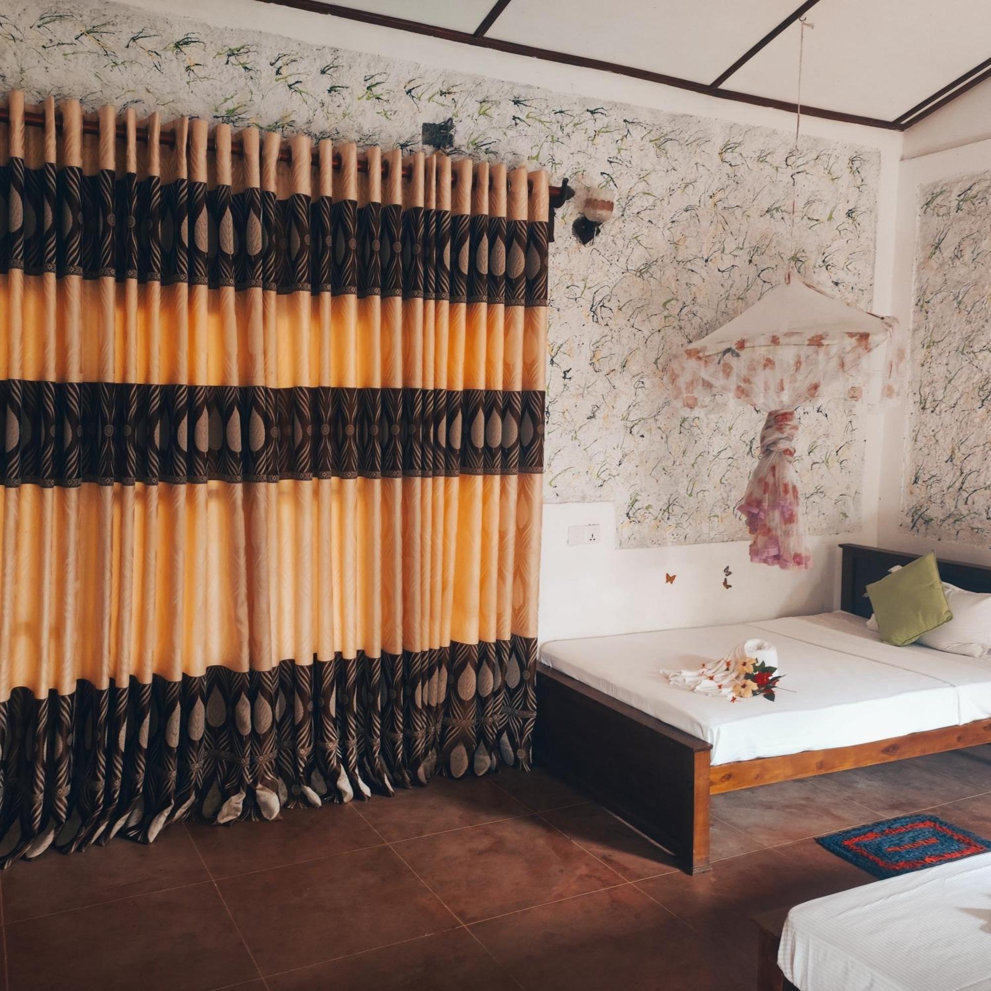 Jaana Guest Hotel Sigiriya Bilik gambar