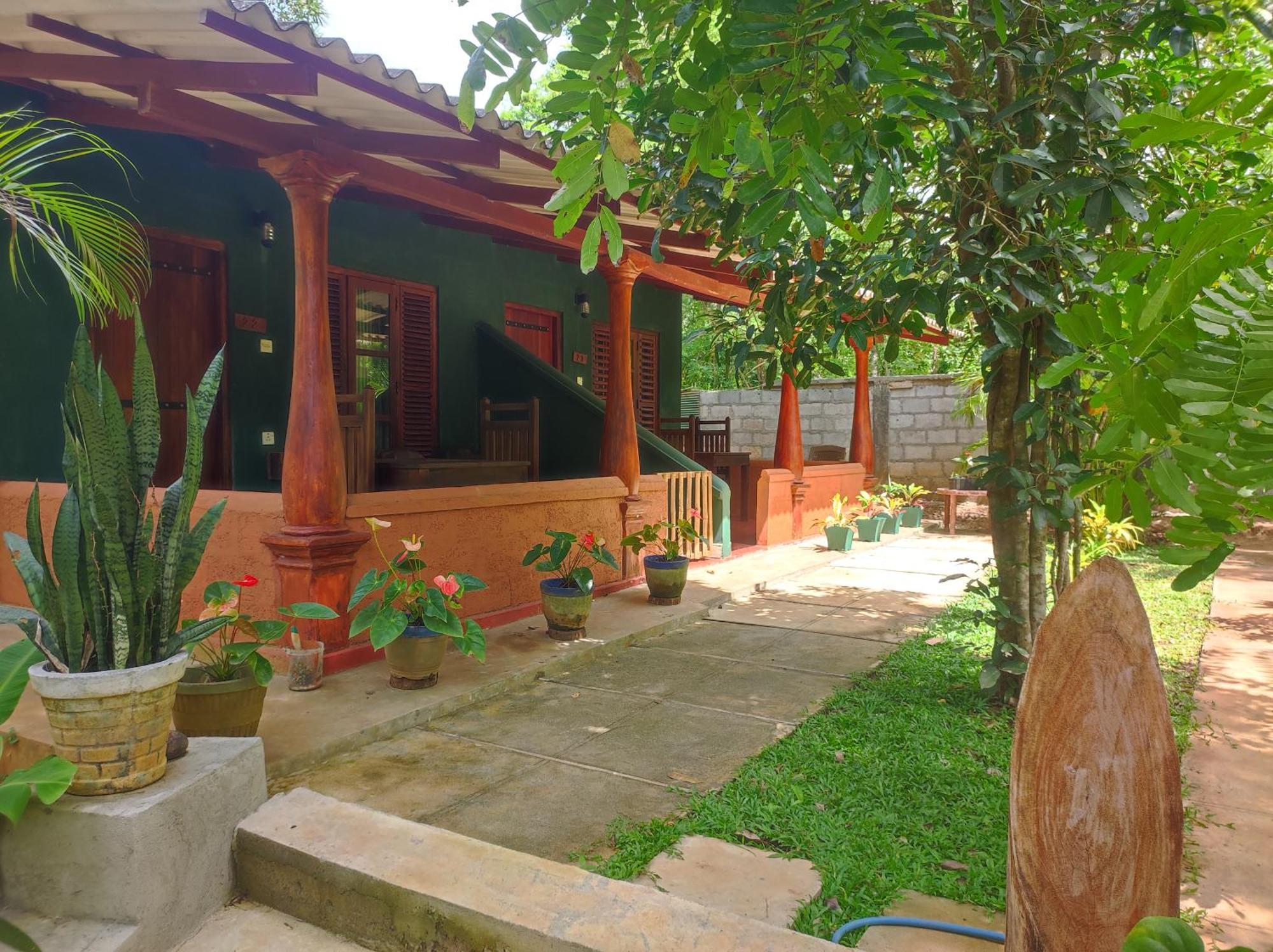 Jaana Guest Hotel Sigiriya Luaran gambar