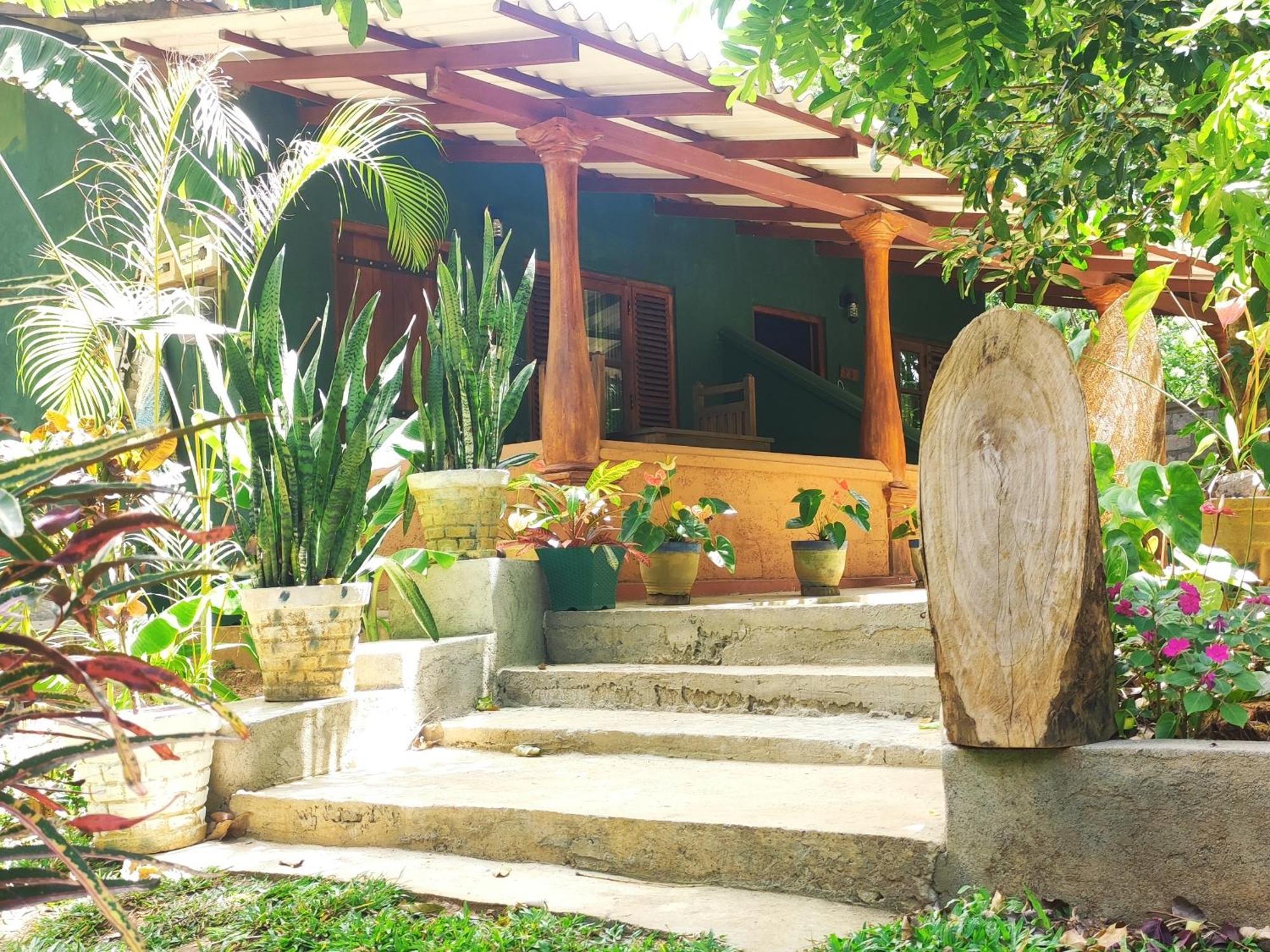 Jaana Guest Hotel Sigiriya Luaran gambar