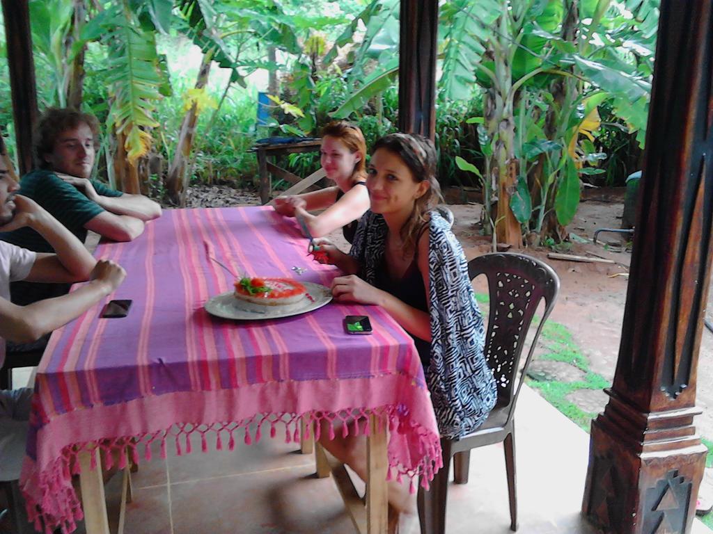 Jaana Guest Hotel Sigiriya Bilik gambar